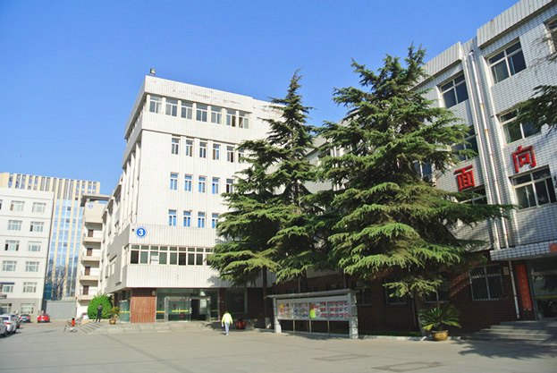 ��h���l(xi��ng)���O(sh��)�W(xu��)У